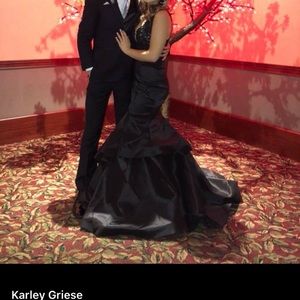 Faviana prom dress size 4